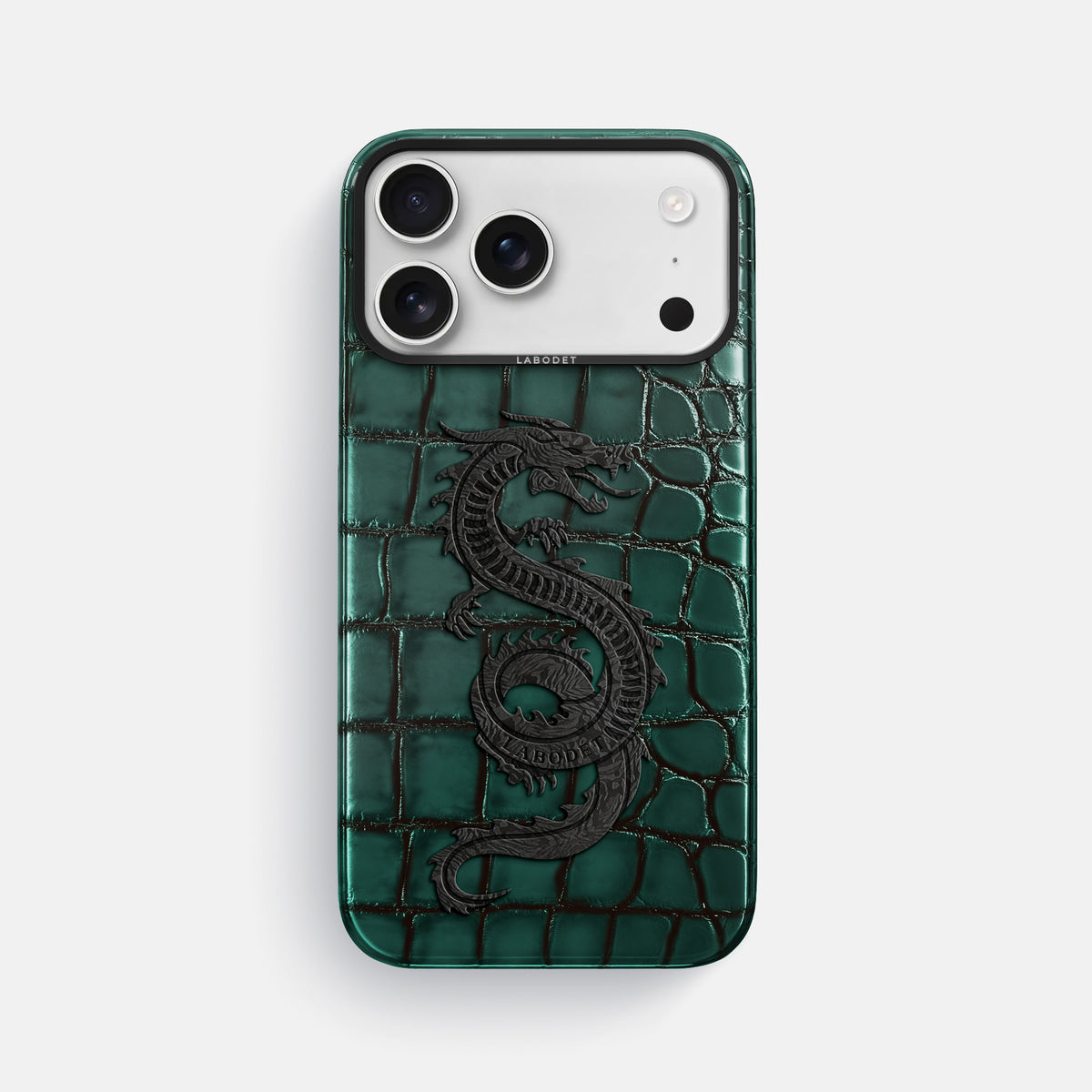 Classic Case With Carbon Dragon For iPhone 17 Pro Max In Patina Alligator -1 | Green-Black