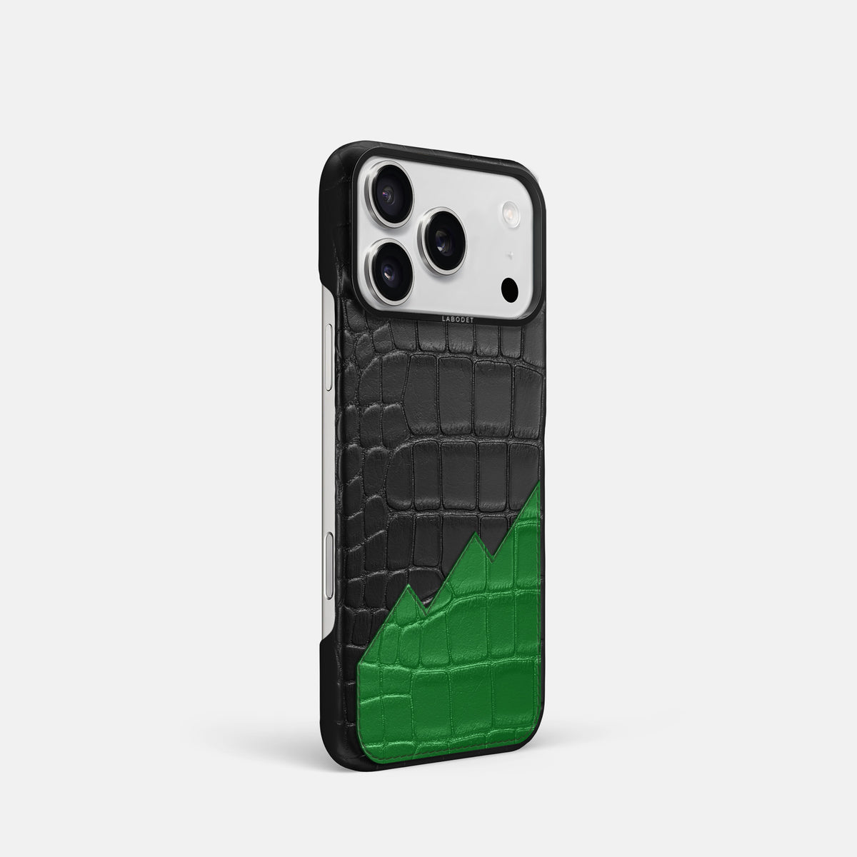 Classic Case With UpOnly For iPhone 17 Pro In Alligator -2 | Black-Black