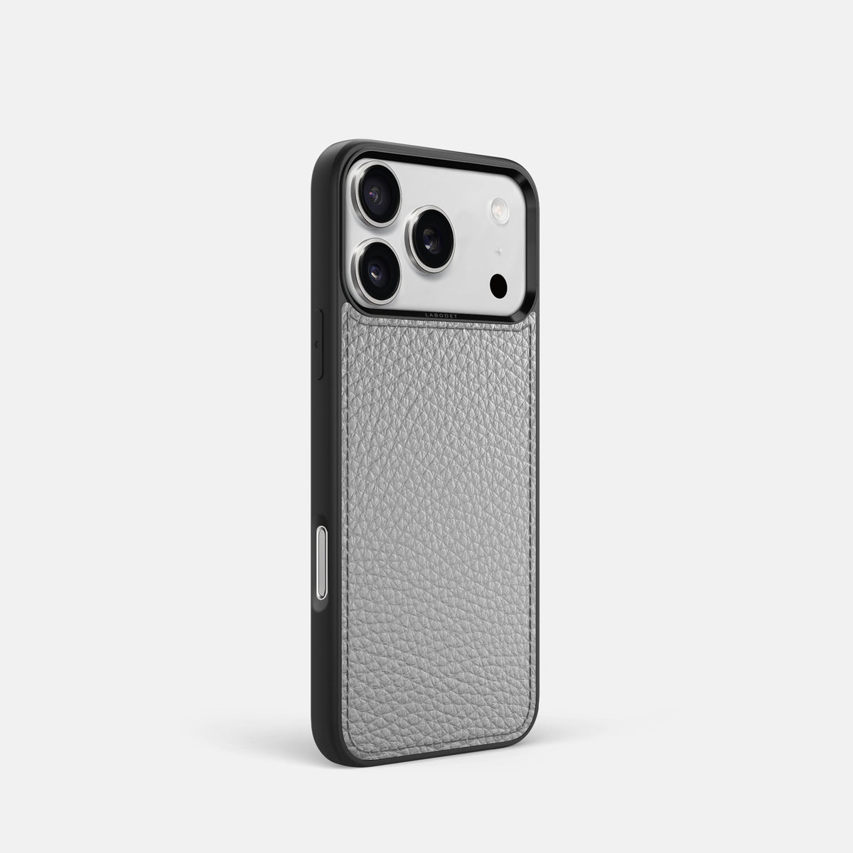 Sport Case For iPhone 18 Pro In Calf -2 | Nuage