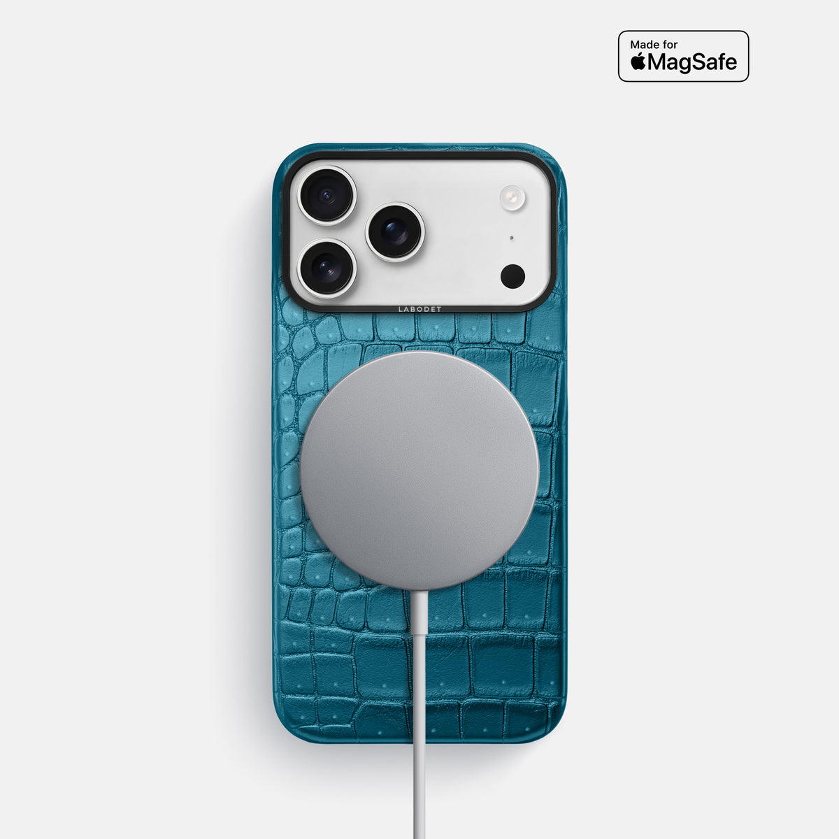 Classic Case For iPhone 17 Pro In Porosus Crocodile -5 | Turquoise-Black