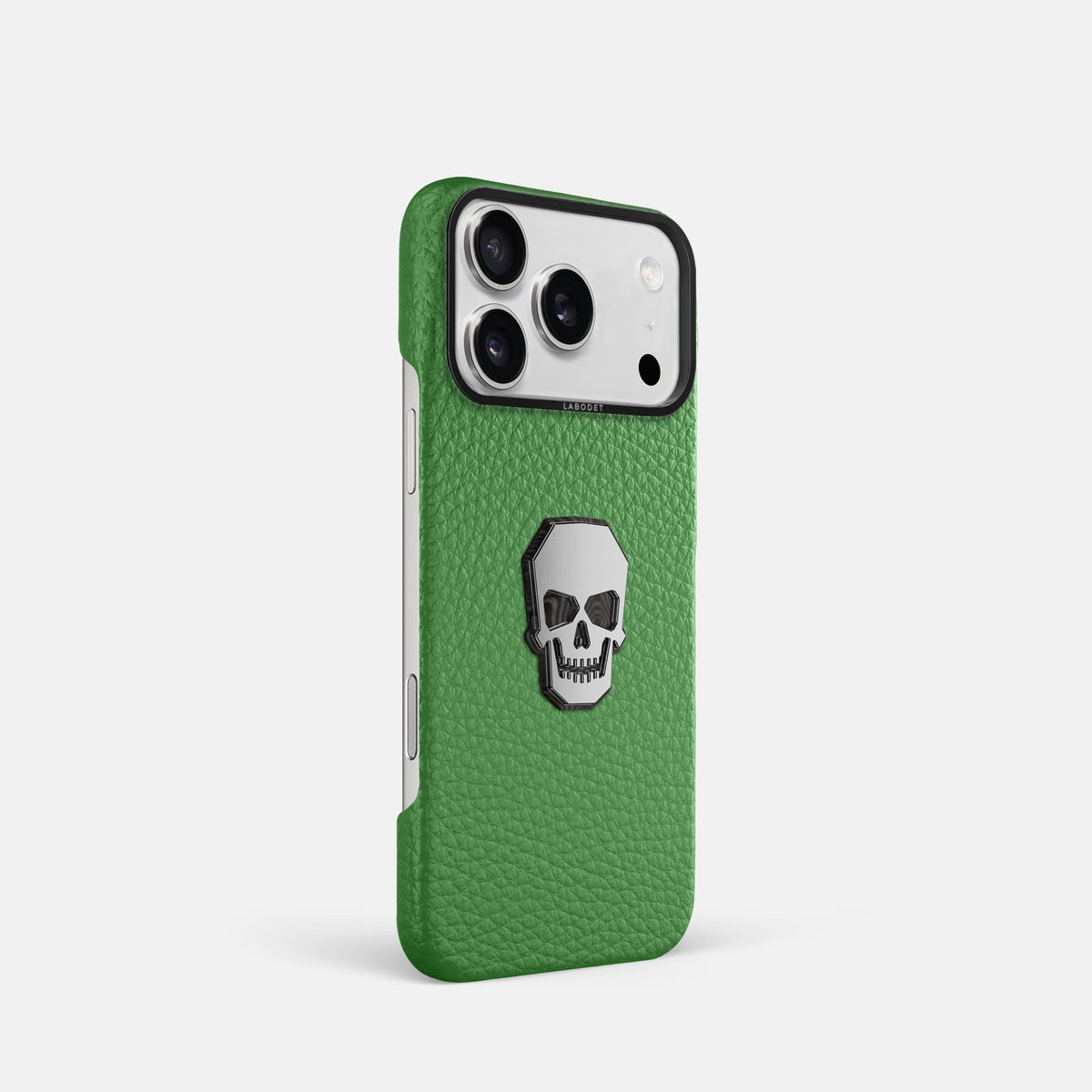 Classic Case With Titanium Skull For iPhone 18 Pro In Calf -2 | Herb-Black