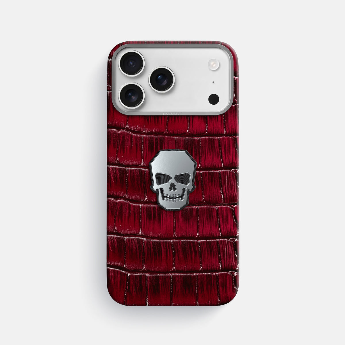 Classic Case With Titanium Skull For iPhone 17 Pro Max In Patina Alligator -1 | Havana-Burgundy-Steel