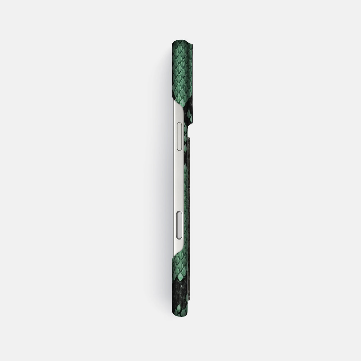 Classic Case With Carbon Dragon For iPhone 17 Pro Max In Deluxe Python -3 | Forest-Green-Black