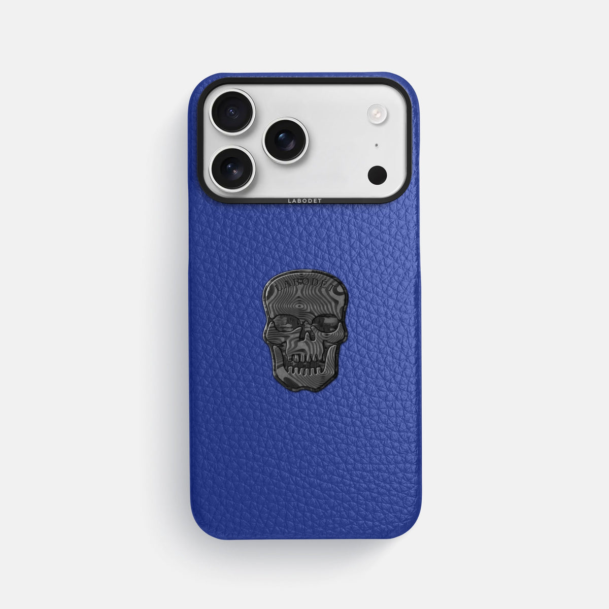 Classic Case With Carbon Skull For iPhone 18 Pro Max In Calf -1 | Royal-Blue-Black