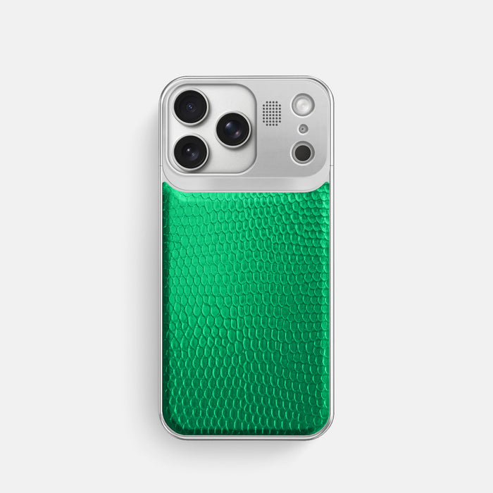 Metal Case For iPhone 17 Pro In Lizard -1 | Apple-Green-Steel