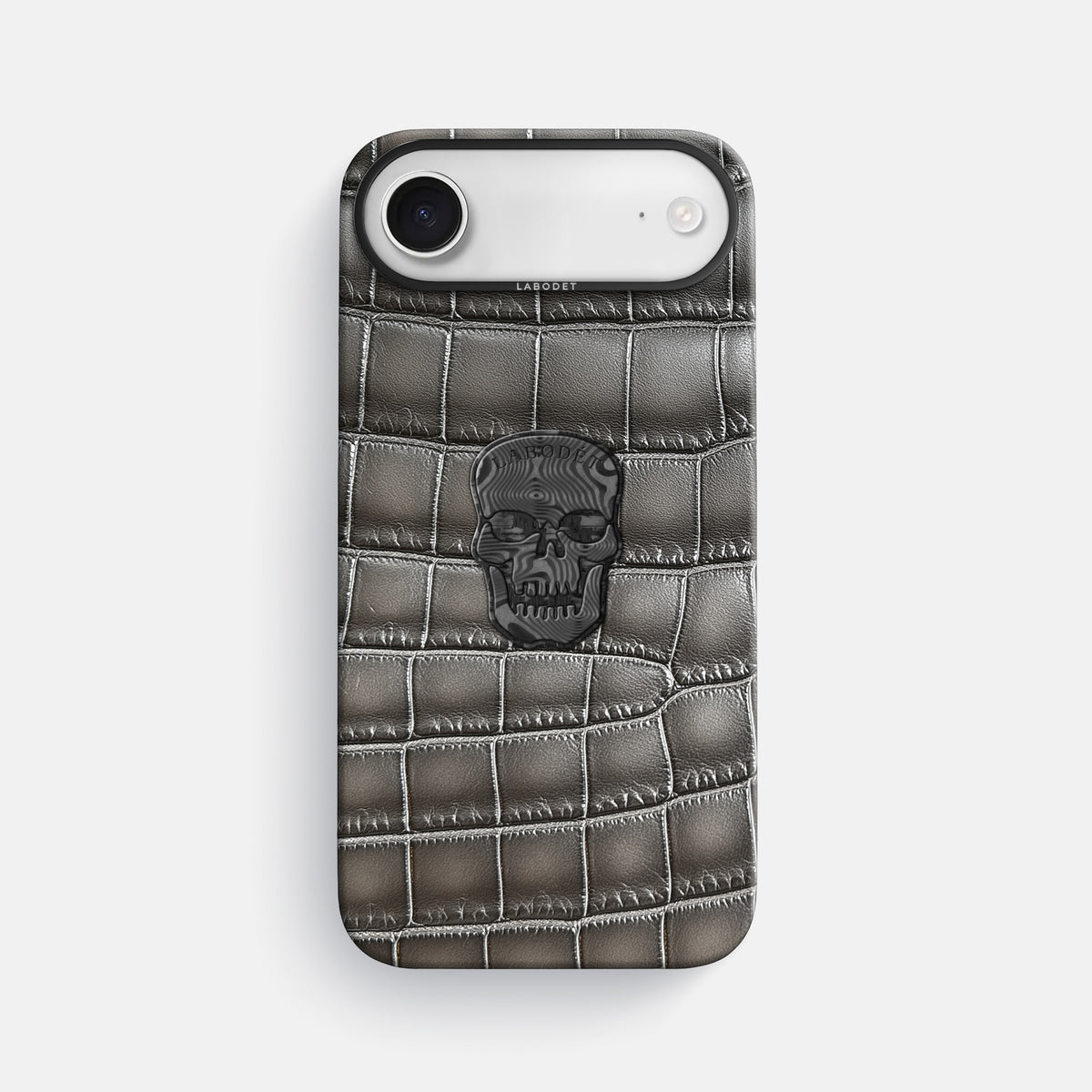Classic Case With Carbon Skull For iPhone 17 Air In Patina Alligator -1 | Grey-Black