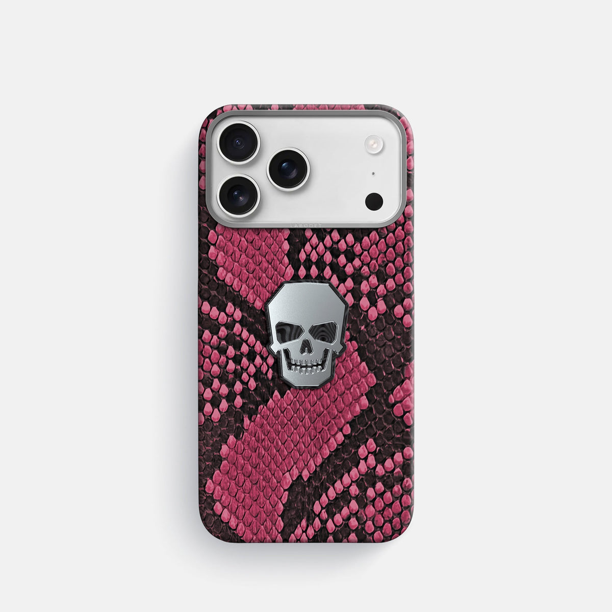 Classic Case With Titanium Skull For iPhone 18 Pro In Deluxe Python -1 | Burgundy-Steel