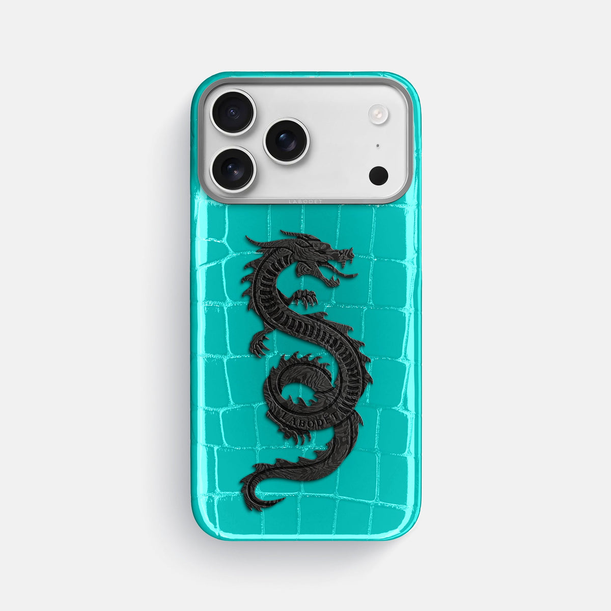 Classic Case With Carbon Dragon For iPhone 18 Pro Max In Shiny Alligator -1 | Mint-Steel