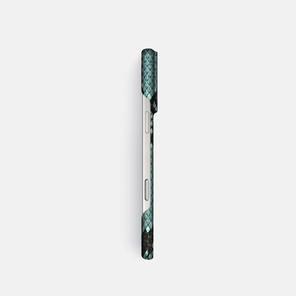 Classic Case For iPhone 17 Pro In Deluxe Python -3 | Blue-Lagoon-Black