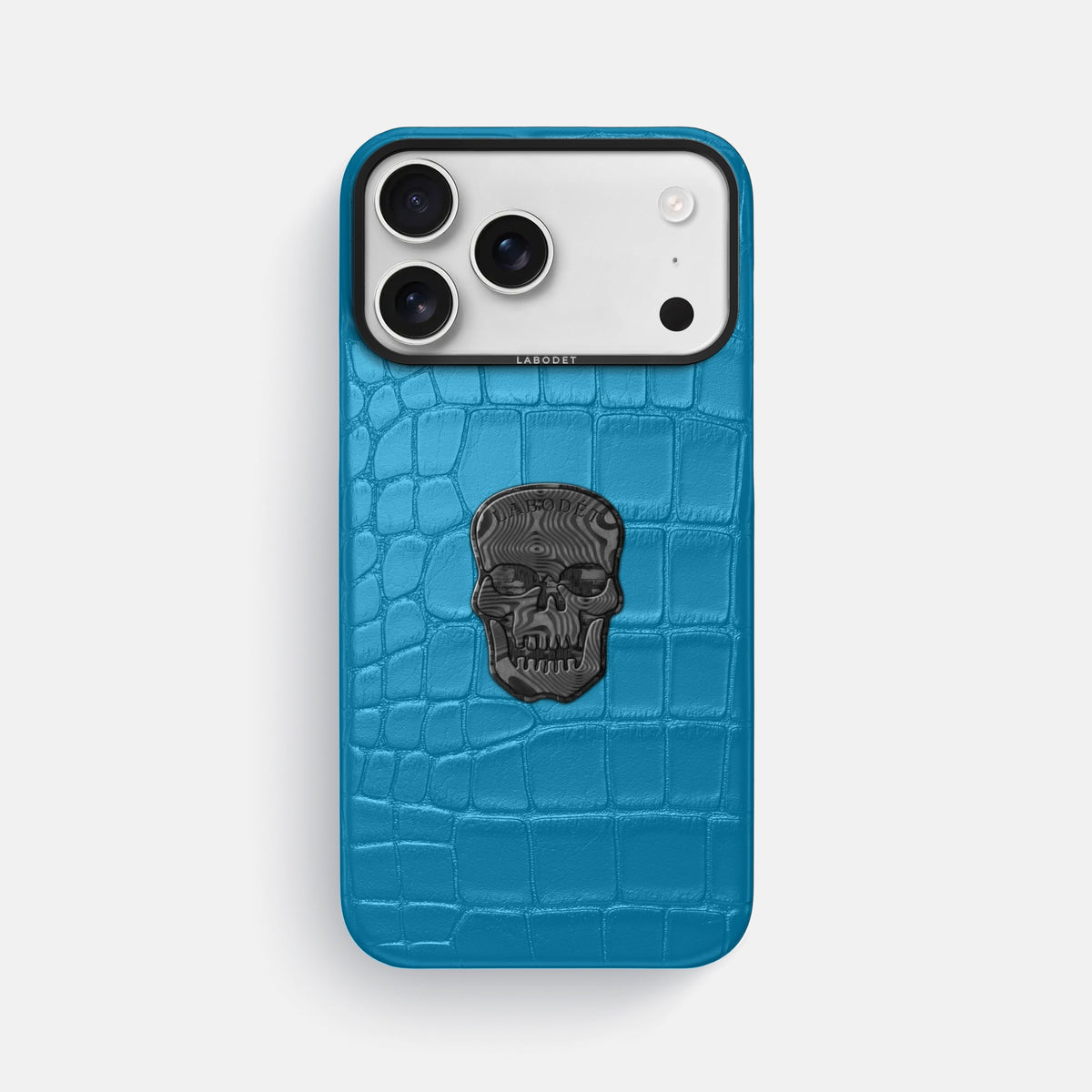 Classic Case With Carbon Skull For iPhone 18 Pro Max In Alligator -1 | Curaçao-Blue-Black