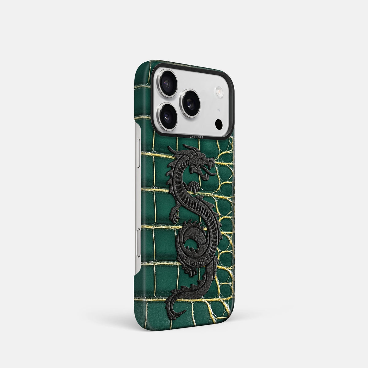 Classic Case With Carbon Dragon For iPhone 18 Pro In Patina Alligator -2 | Cambridge-Black
