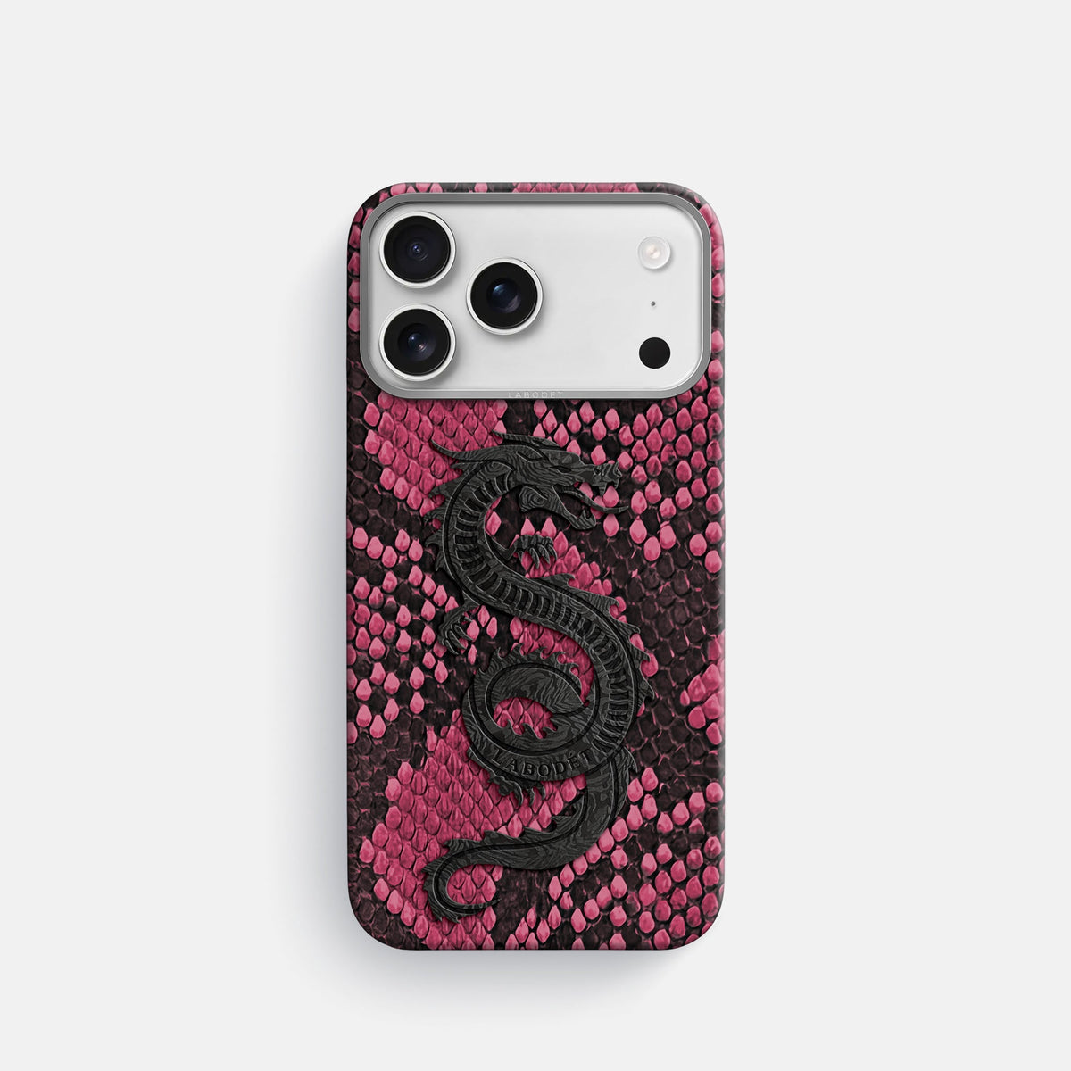 Classic Case With Carbon Dragon For iPhone 18 Pro In Deluxe Python -1 | Burgundy-Steel