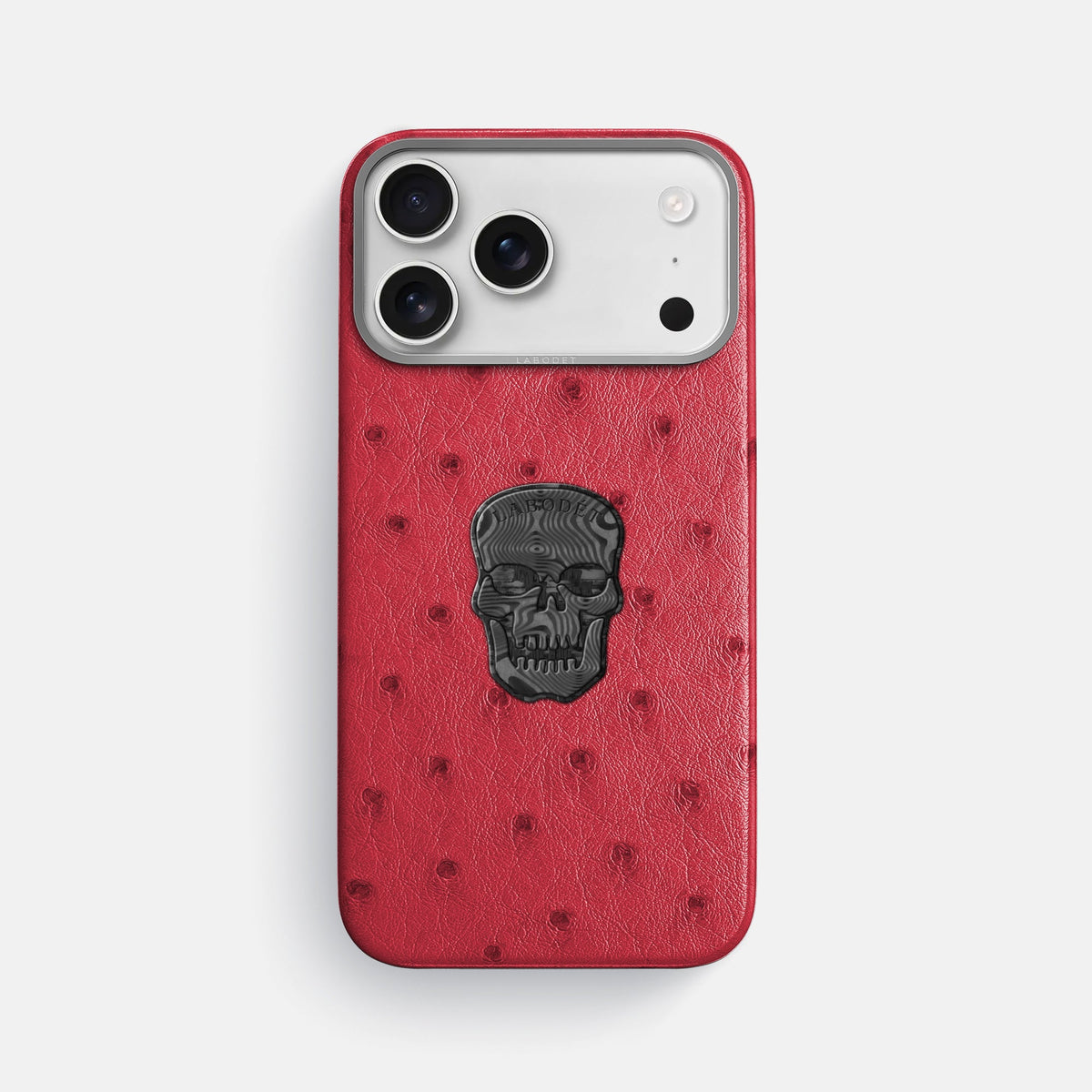 Classic Case With Carbon Skull For iPhone 18 Pro Max In Ostrich -1 | Red-Steel