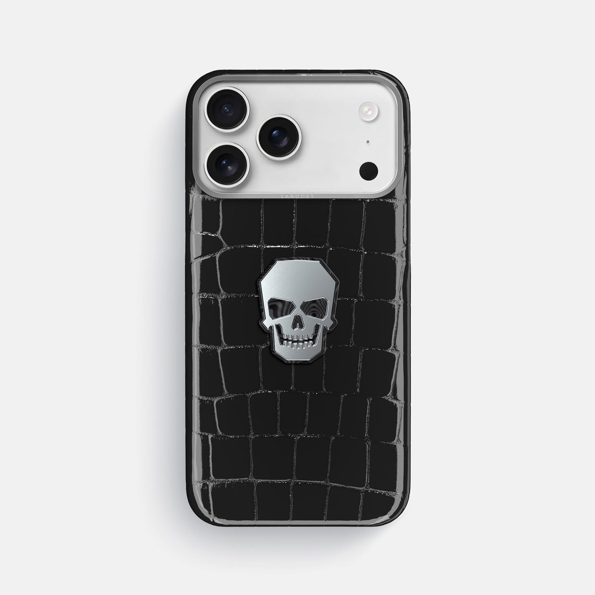 Classic Case With Titanium Skull For iPhone 18 Pro Max In Shiny Alligator -1 | Black-Steel