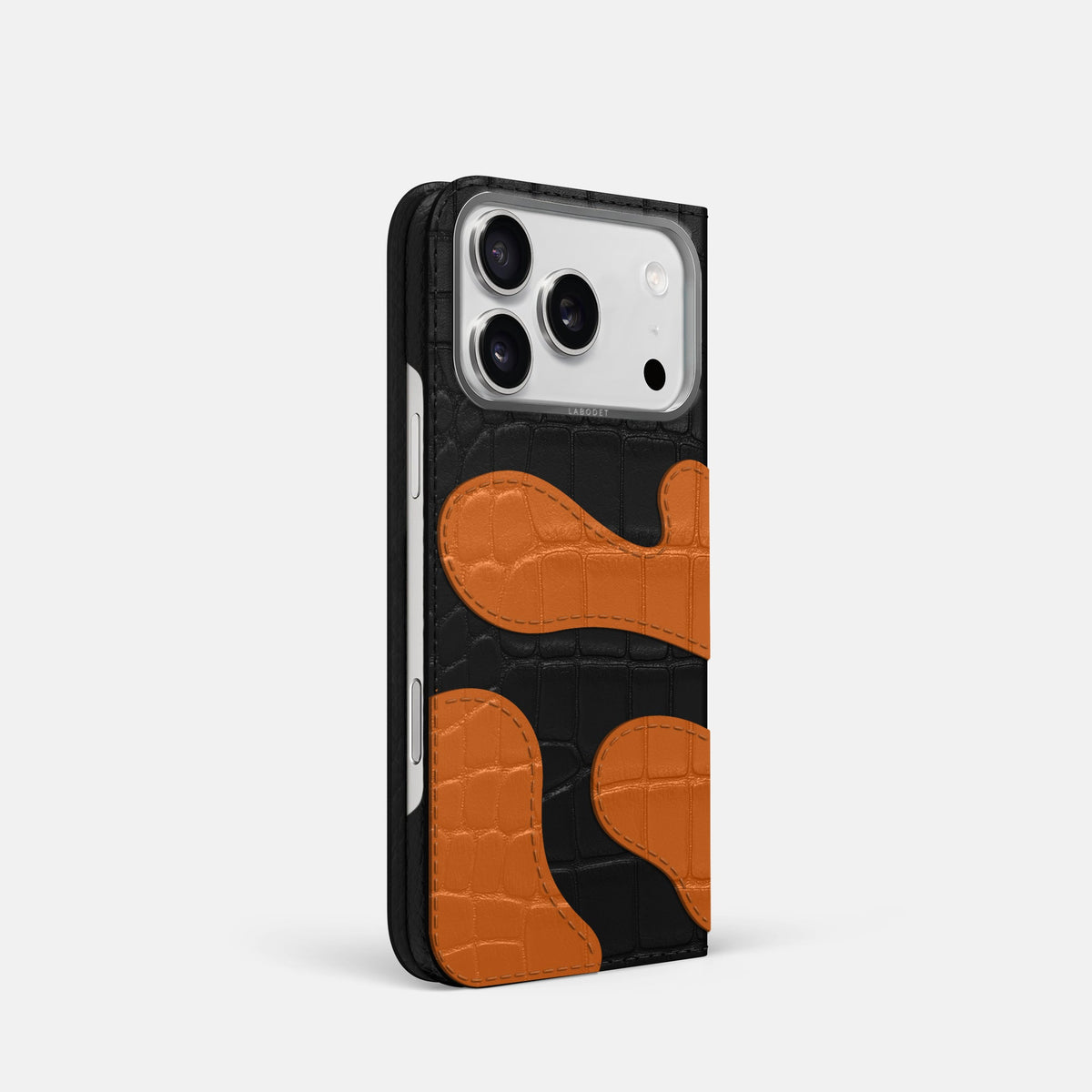 Camouflage Folio For iPhone 18 Pro In Alligator -1 | Black-Steel