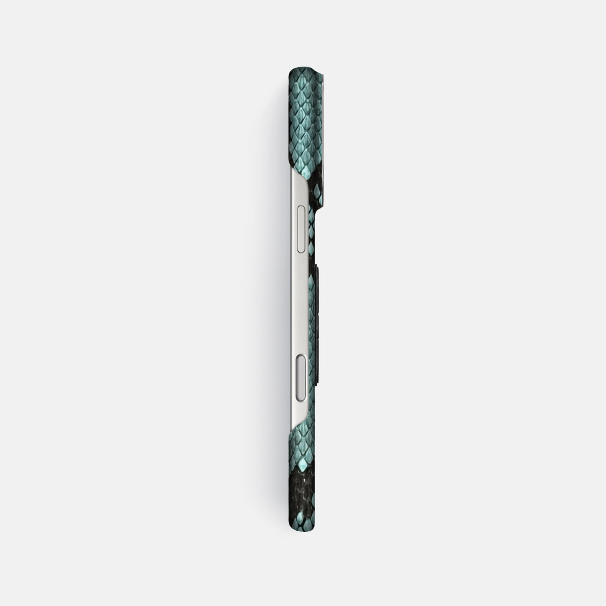 Classic Case With Titanium Skull For iPhone 17 Pro Max In Deluxe Python -3 | Blue-Lagoon-Steel