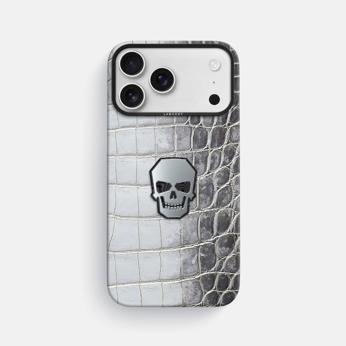 Classic Case With Titanium Skull For iPhone 18 Pro Max In Himalayan Crocodile -1 | Silver-Black