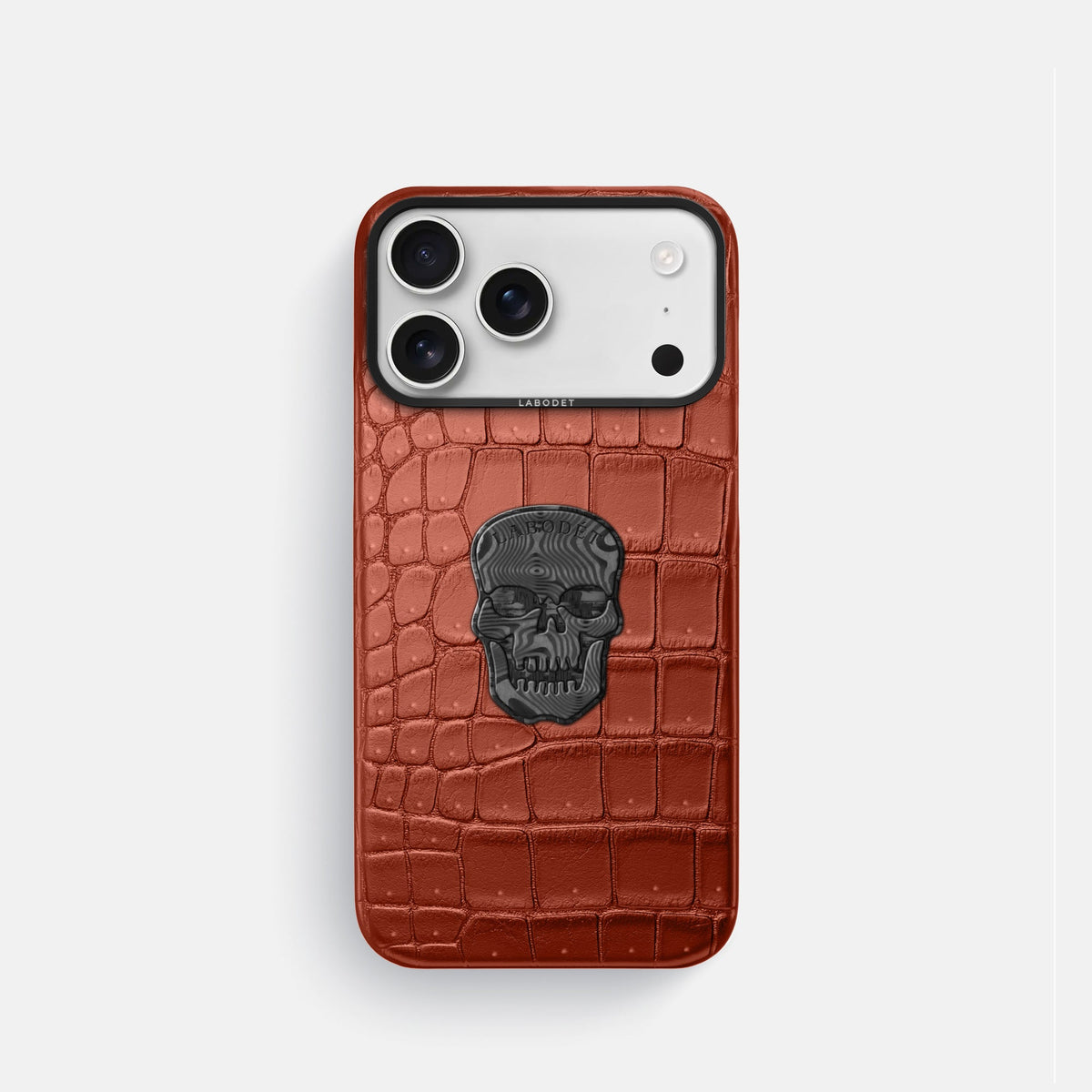 Classic Case With Carbon Skull For iPhone 18 Pro In Porosus Crocodile -1 | Nuts-Black