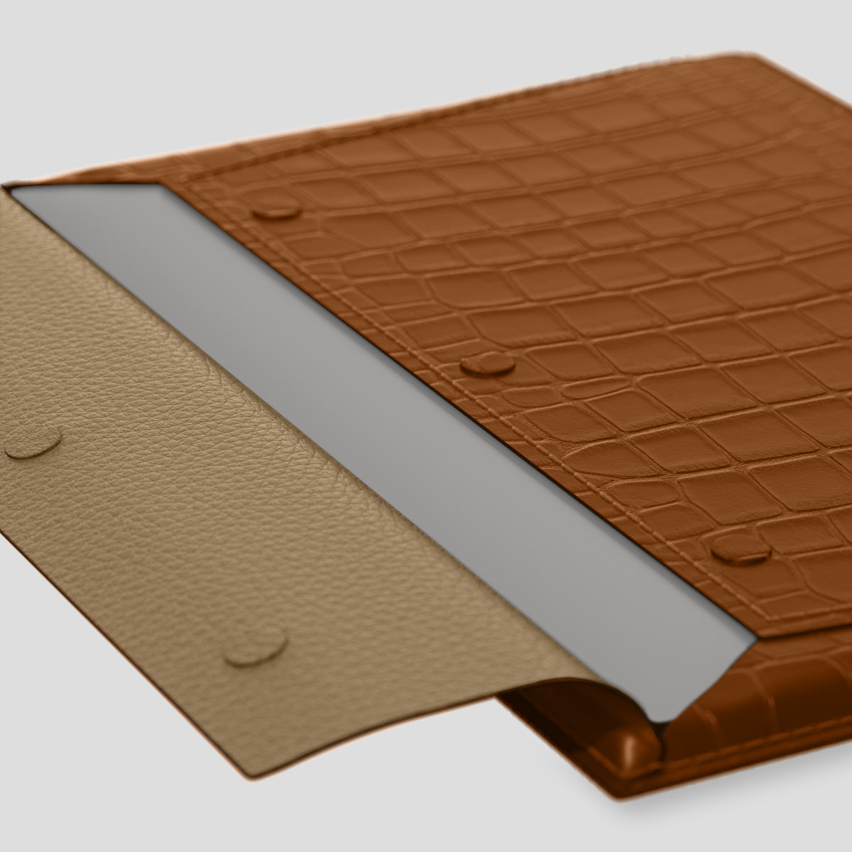 Honey Envelope Macbook 16 In Alligator with Steel Metal -5 | Honey-Steel