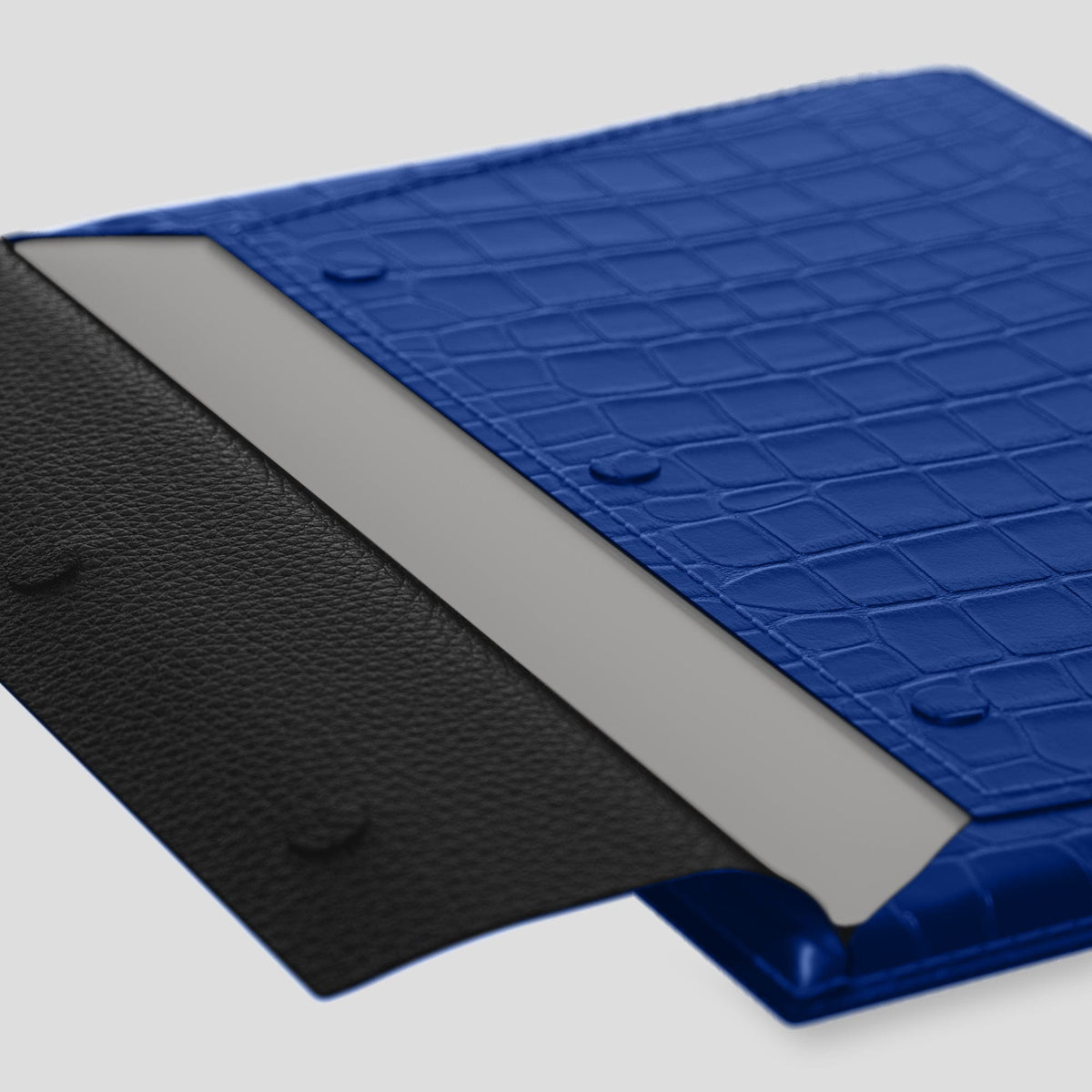 Royal Blue Envelope For MacBook Air 13-inch (2022 / 2024) Alligator with Gold Metal -5 | Royal-Blue-Gold