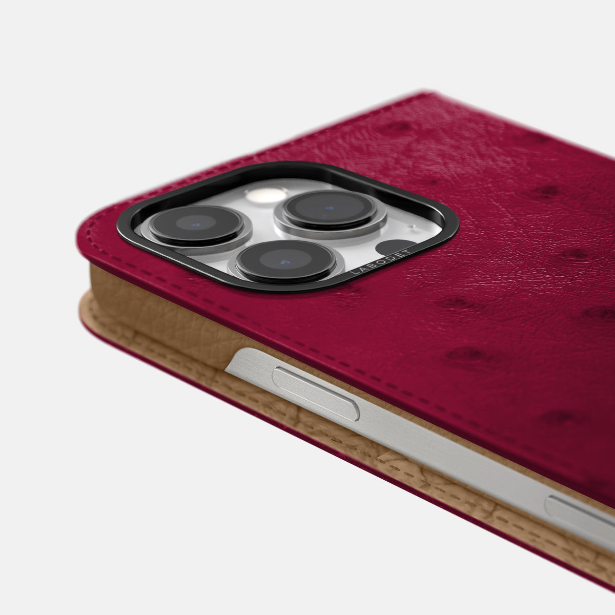 Bordeaux iPhone 16 Pro Max Folio Case Ostrich with Black Metal -5 | Bordeaux-Black