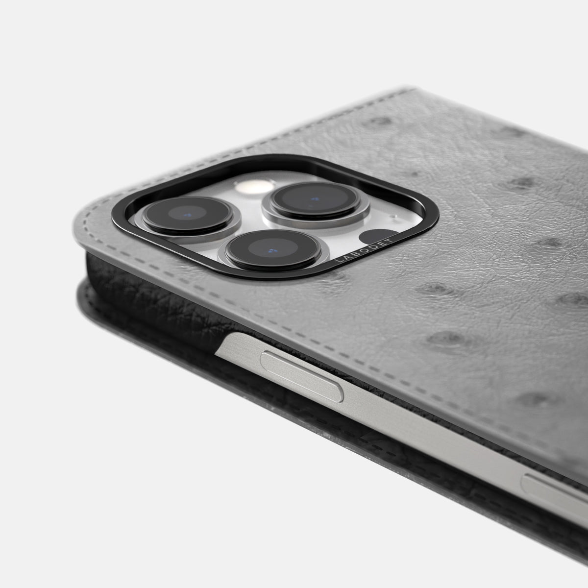 Silver iPhone 16 Pro Folio Case Ostrich with Black Metal -5 | Silver-Black