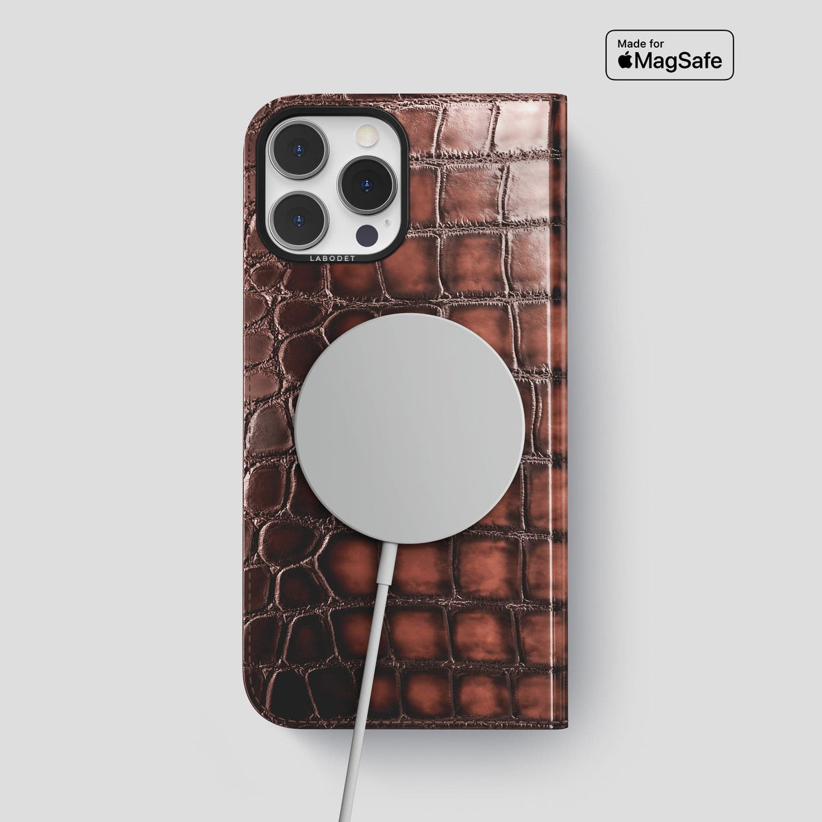 Havana-Brown iPhone 15 Pro Max Folio Magsafe Case Patina Alligator with Black Metal -3 | Havana-Brown-Black