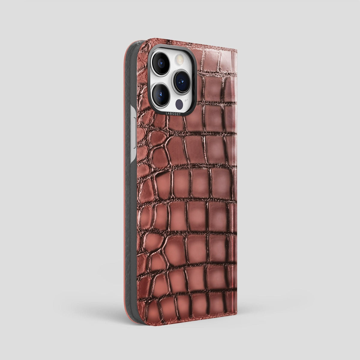 Wine-Sediment iPhone 15 Pro Max Folio Magsafe Case Patina Alligator with Black Metal -1 | Wine-Sediment-Black