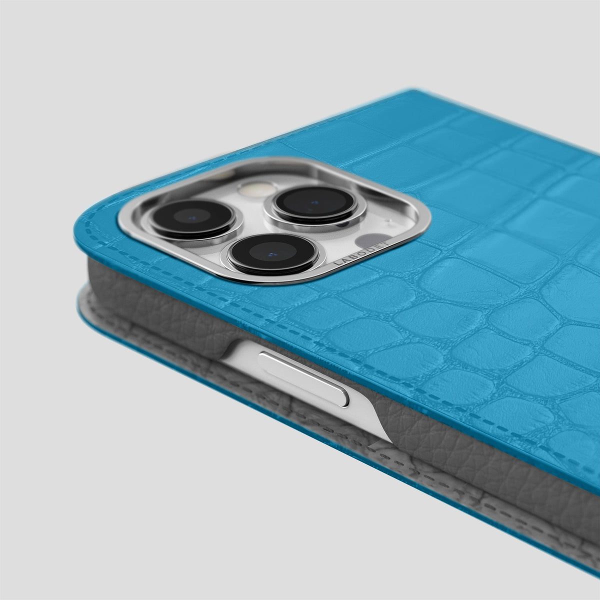 Curaçao-Blue iPhone 14 Pro Folio Case Alligator with Steel Metal -5 | Curaçao-Blue-Steel