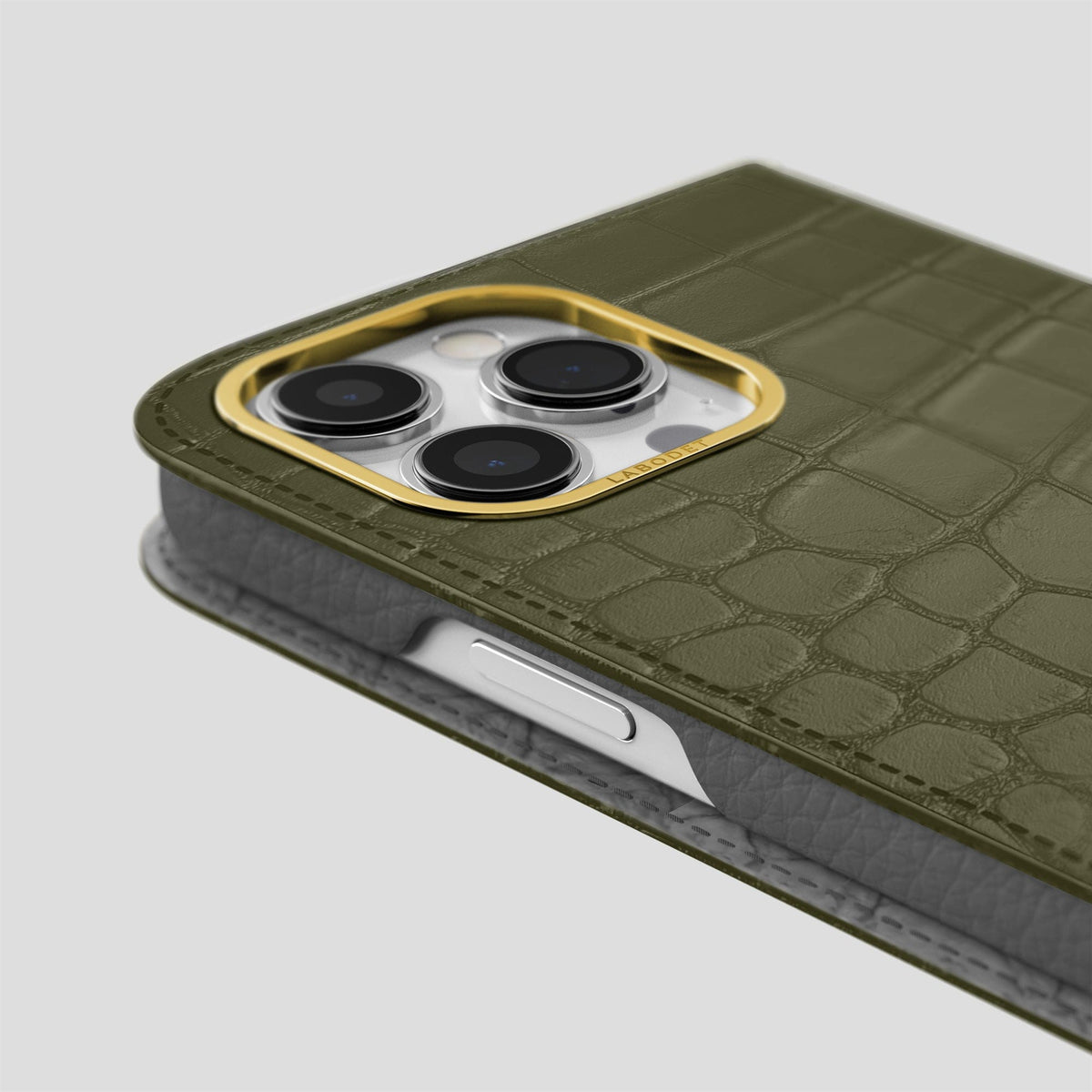 Kaki-Green iPhone 14 Pro Folio Case Alligator with Gold Metal -5 | Kaki-Green-Gold