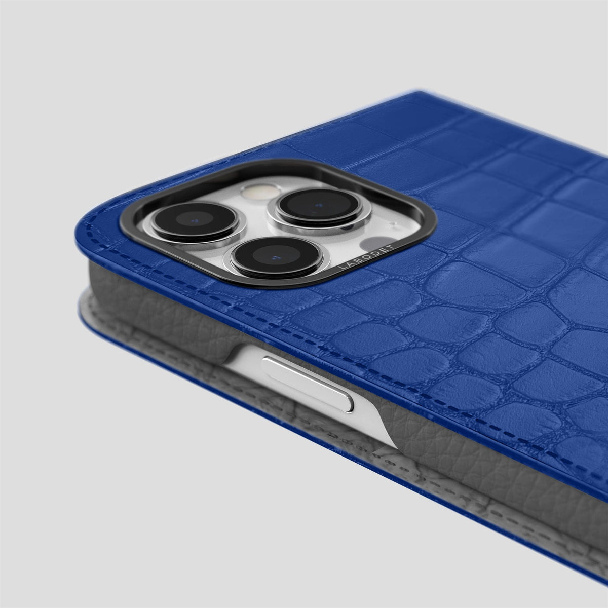 Royal Blue iPhone 14 Pro Folio Case Alligator with Black Metal -5 | Royal-Blue-Black