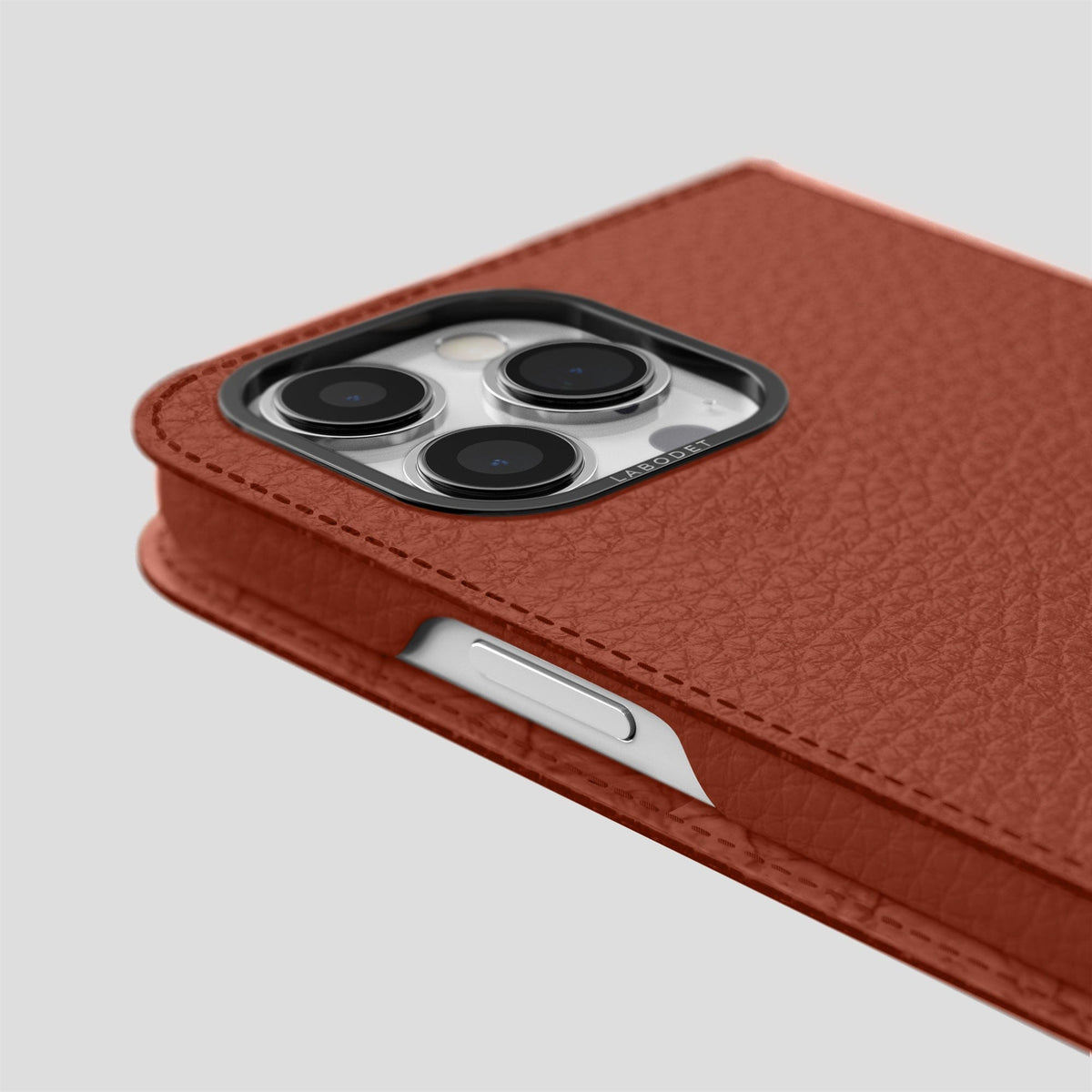 Dark Brown iPhone 14 Pro Folio Magsafe Case Calf with Black Metal -5 | Dark-Brown-Black