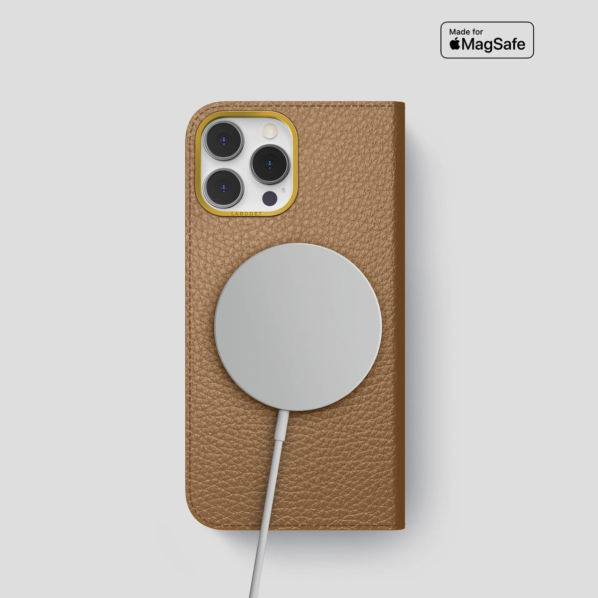 Taupe iPhone 14 Pro Folio Magsafe Case Calf with Gold Metal -3 | Taupe-Gold