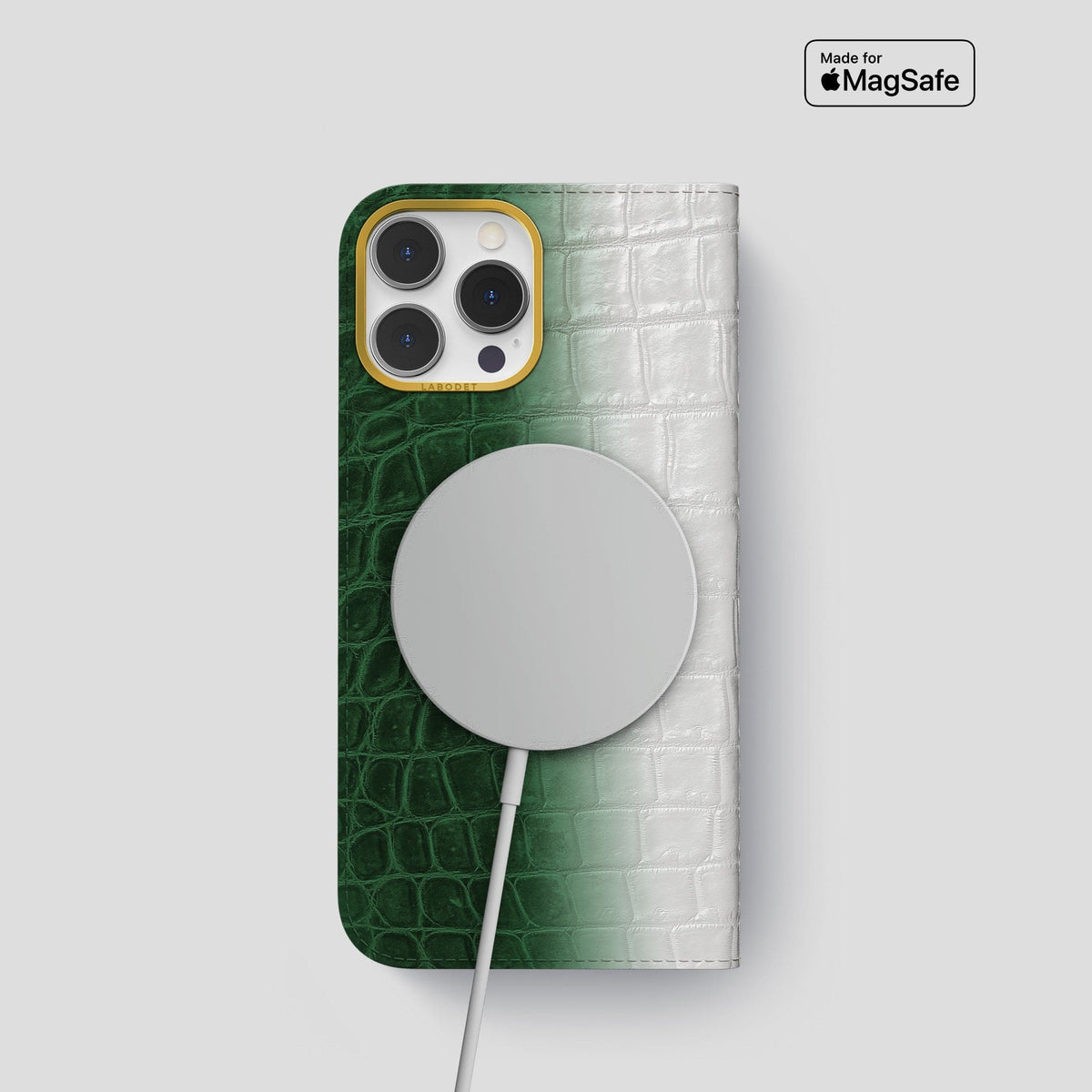 Green iPhone 15 Pro Folio Case Himalayan Crocodile with Gold Metal -3 | Green-Gold