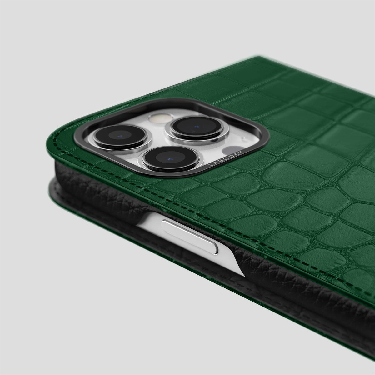 Forest-Green iPhone 14 Pro Max Folio Case Alligator with Black Metal -5 | Forest-Green-Black