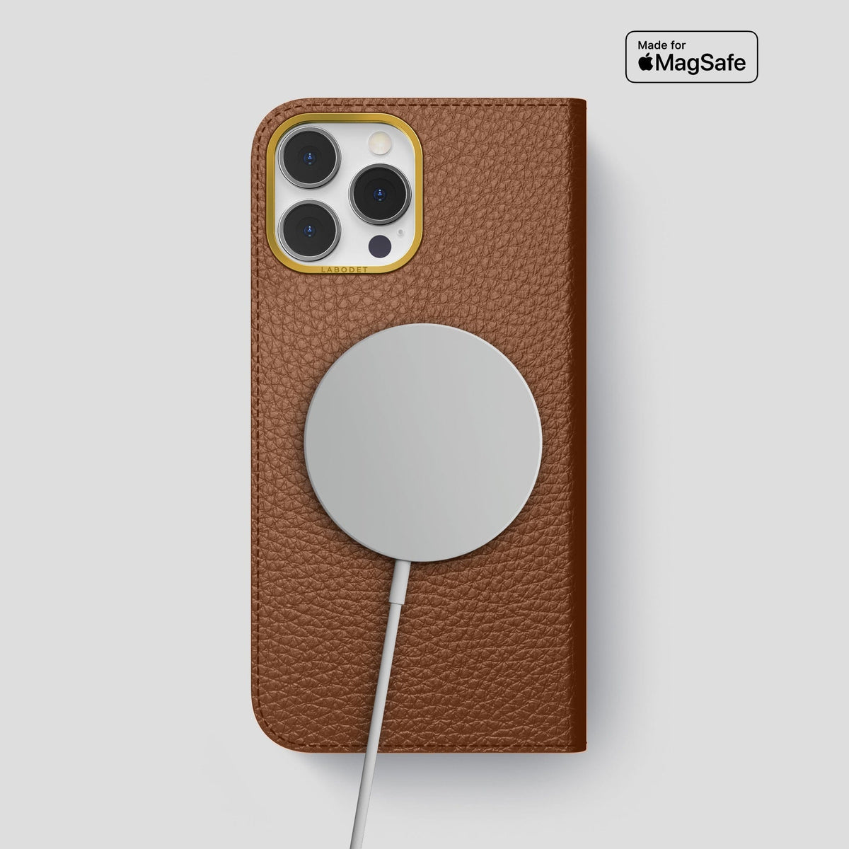 Caramel iPhone 14 Pro Max Folio Magsafe Case Calf with Gold Metal -3 | Caramel-Gold