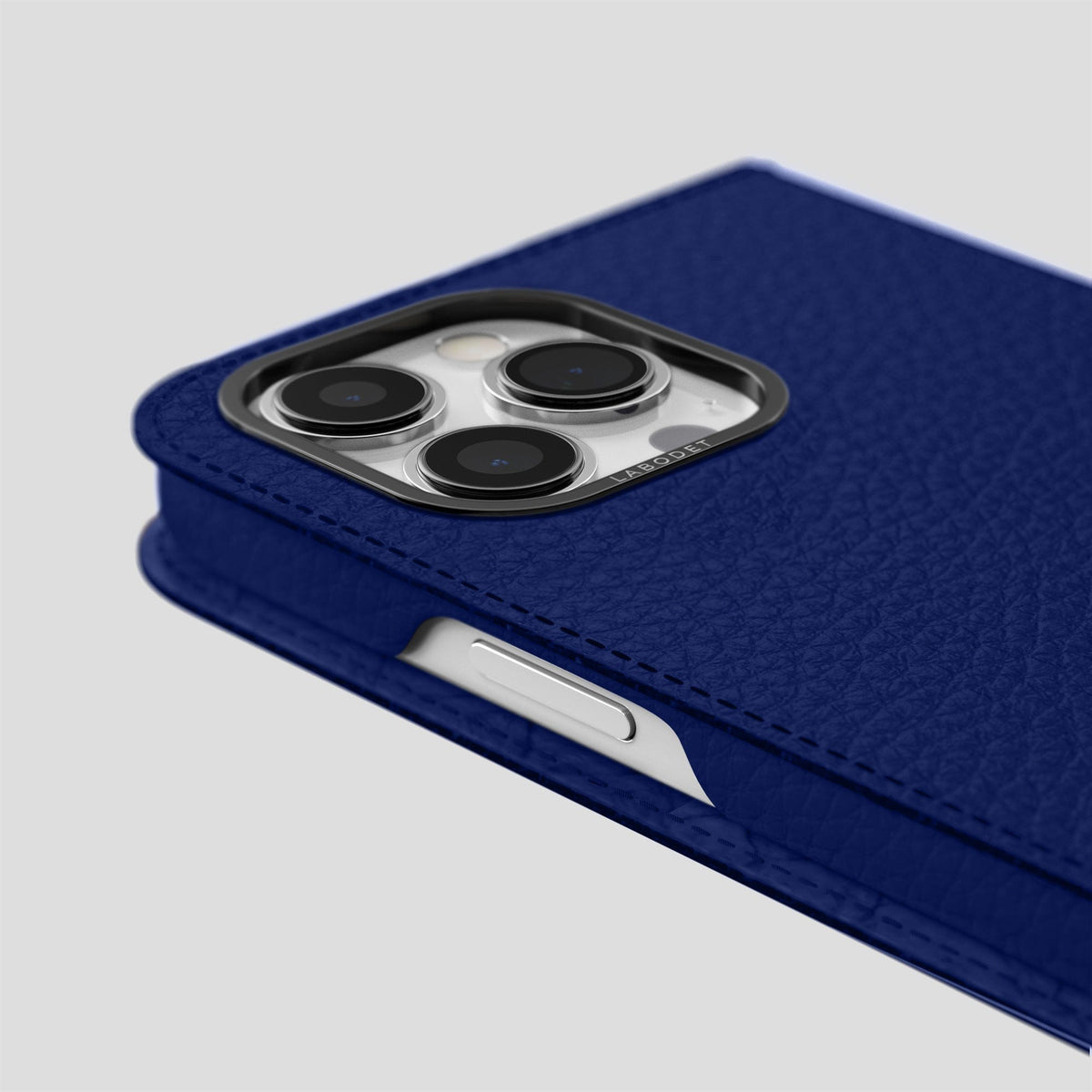 Royal Blue iPhone 14 Pro Max Folio Magsafe Case Calf with Black Metal -5 | Royal-Blue-Black