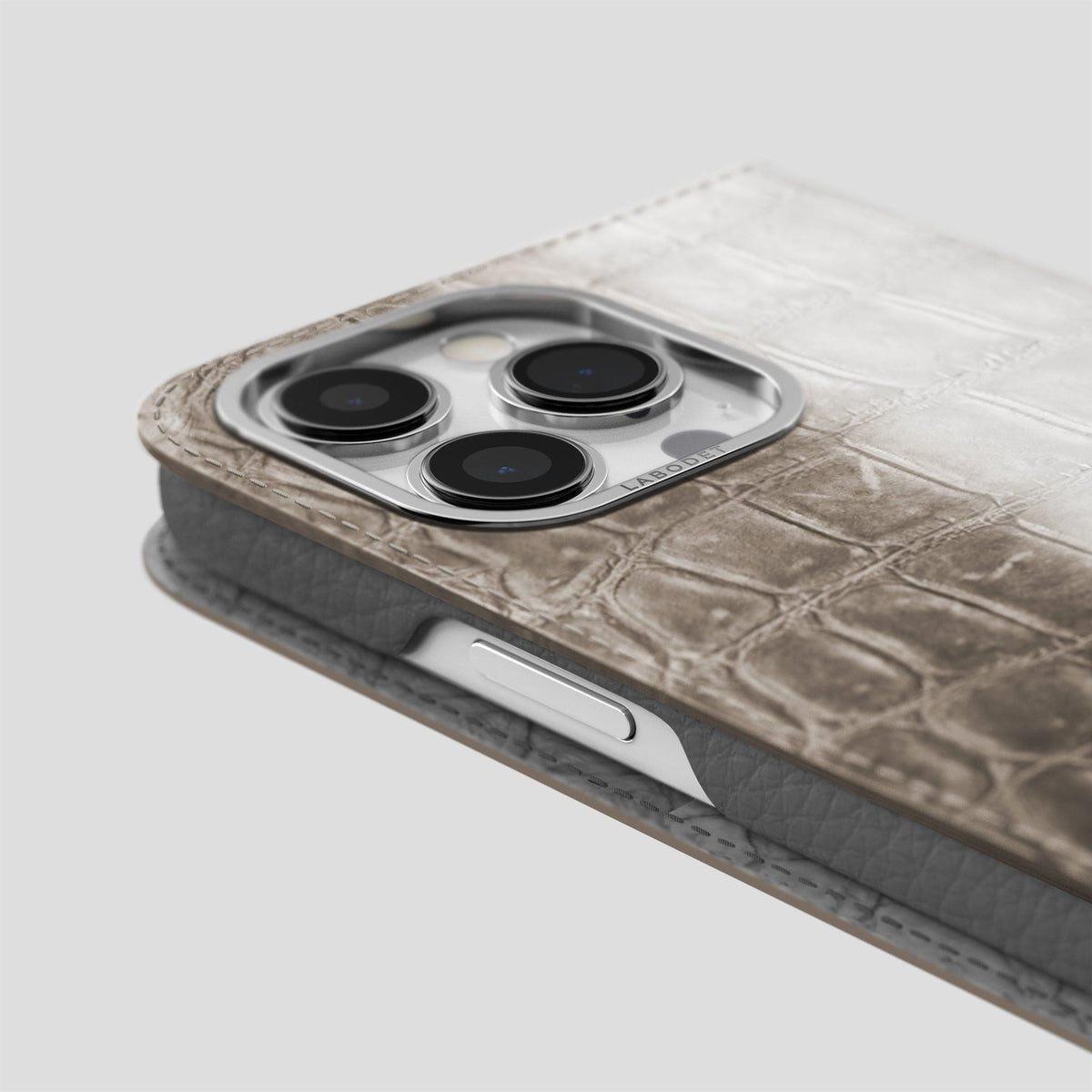 Dark iPhone 14 Pro Max Folio Case Himalayan Crocodile with Steel Metal -5 | Dark-Steel