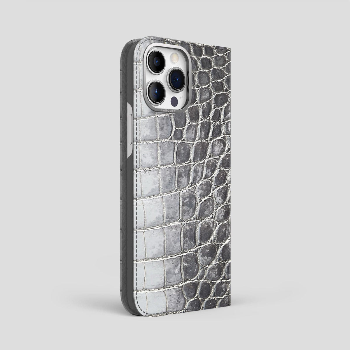 Silver iPhone 15 Pro Max Folio Case Himalayan Crocodile with Steel Metal -1 | Silver-Steel