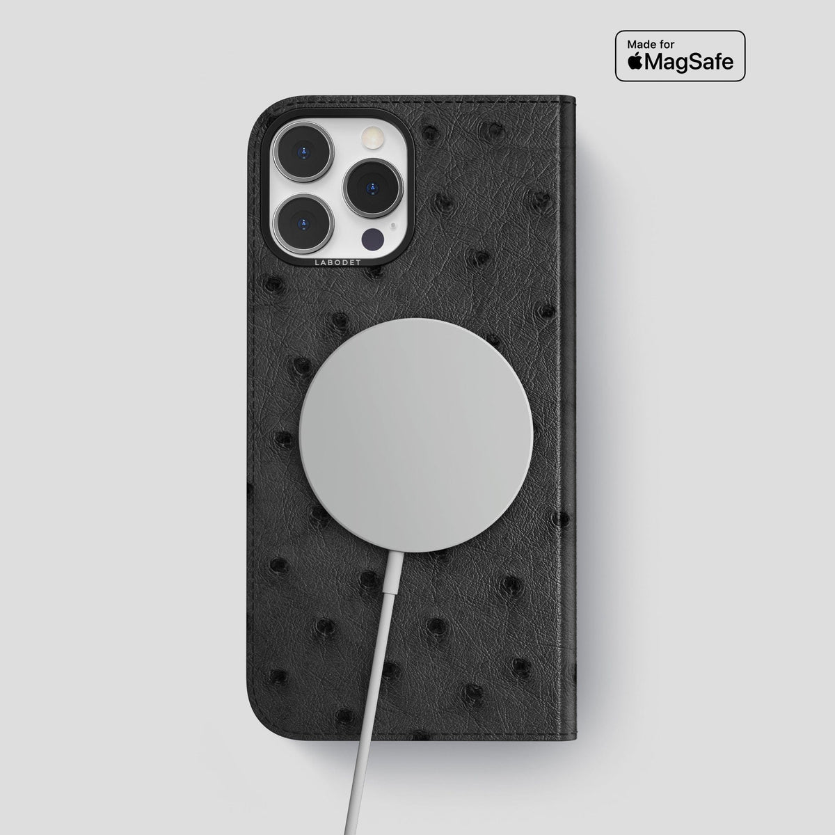 Black iPhone 15 Pro Max Folio Case Ostrich with Black Metal -3 | Black-Black