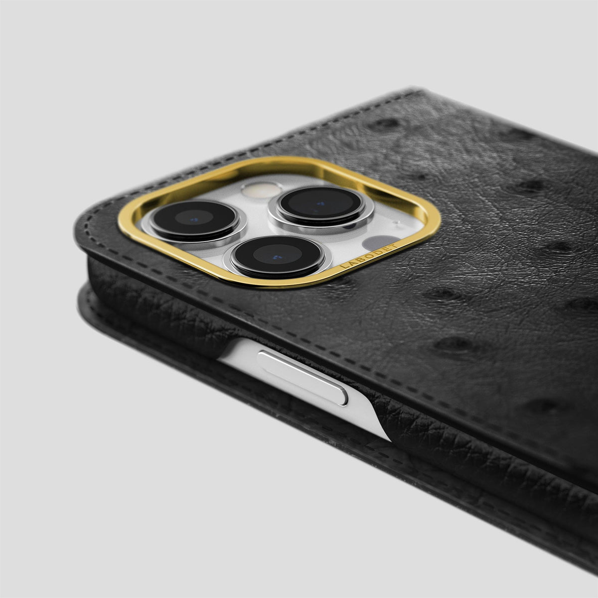 Black iPhone 15 Pro Max Folio Case Ostrich with Gold Metal -5 | Black-Gold