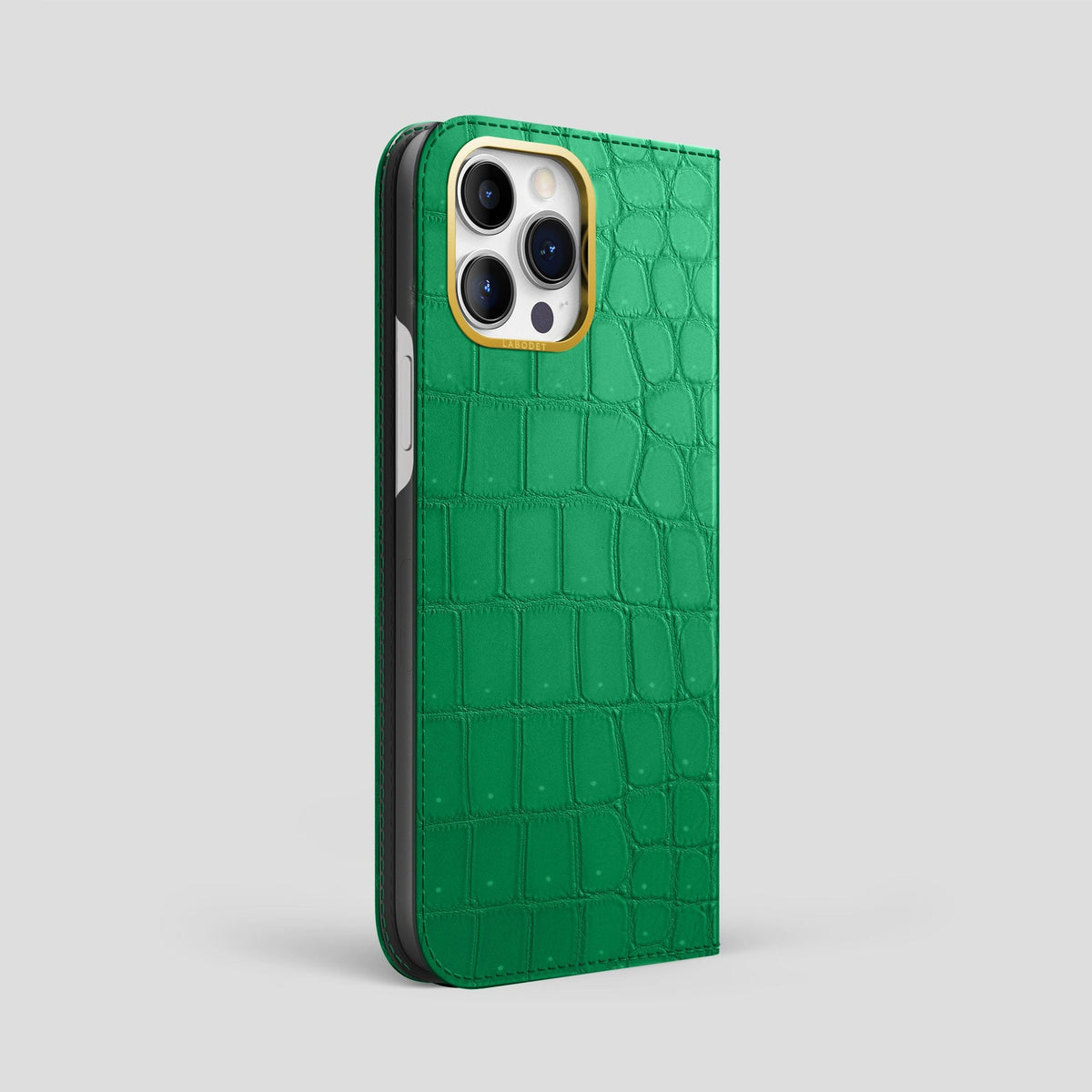 Cactus-Green iPhone 15 Pro Folio Magsafe Case Porosus Crocodile with Gold Metal -1 | Cactus-Green-Gold