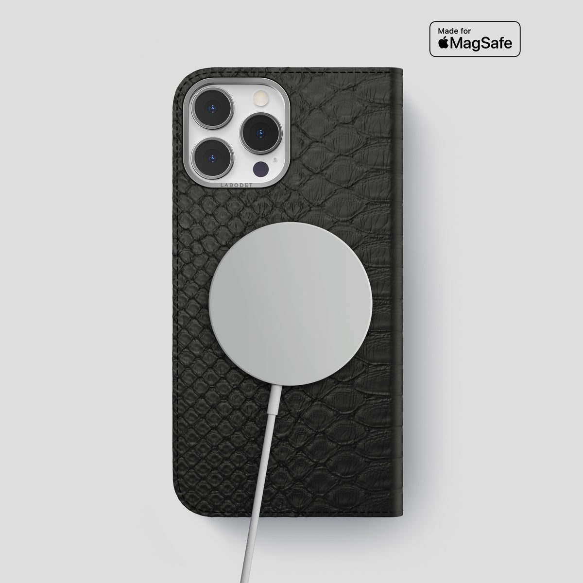 Black iPhone 15 Pro Max Folio Case Python with Steel Metal -3 | Black-Steel
