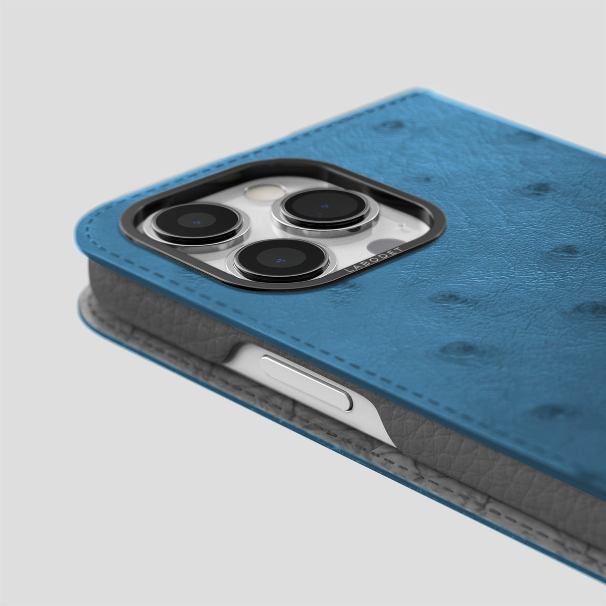 Blue-Jeans iPhone 15 Pro Folio Case Ostrich with Black Metal -5 | Blue-Jeans-Black