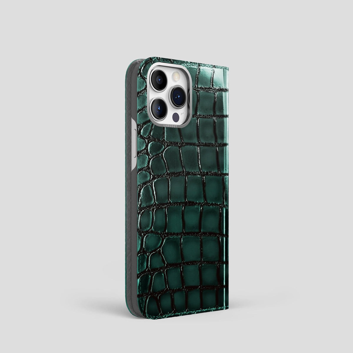 Green iPhone 15 Pro Folio Magsafe Case Patina Alligator with Steel Metal -1 | Green-Steel