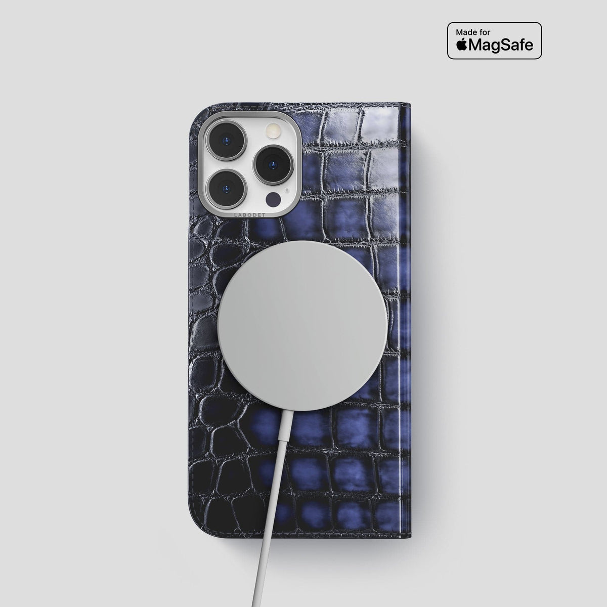 Havana-Blue iPhone 15 Pro Folio Magsafe Case Patina Alligator with Steel Metal -3 | Havana-Blue-Steel