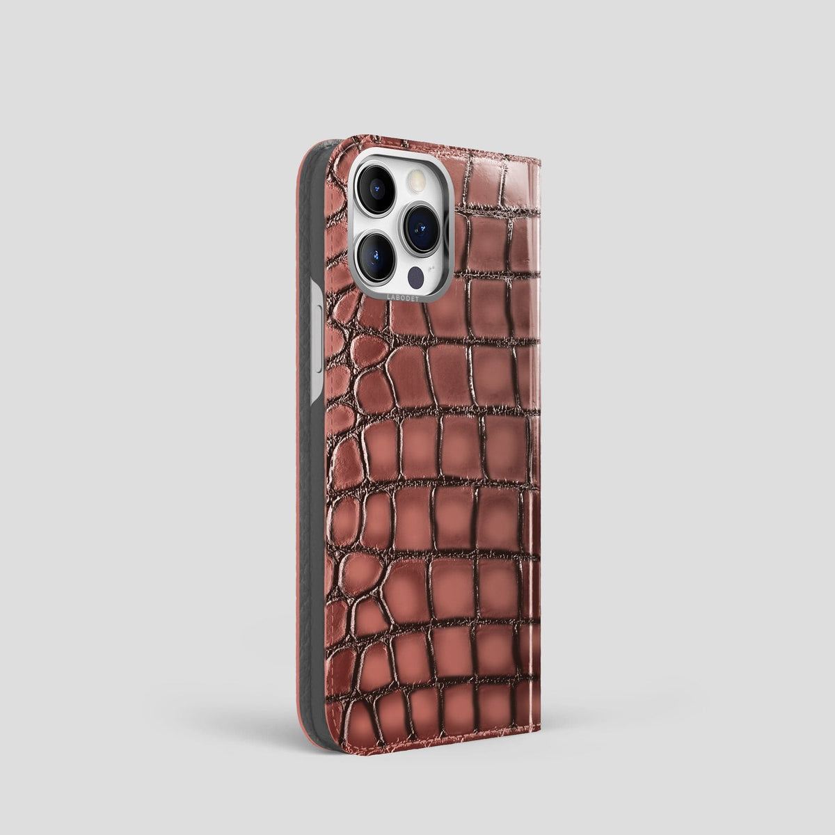 Wine-Sediment iPhone 15 Pro Folio Magsafe Case Patina Alligator with Steel Metal -1 | Wine-Sediment-Steel