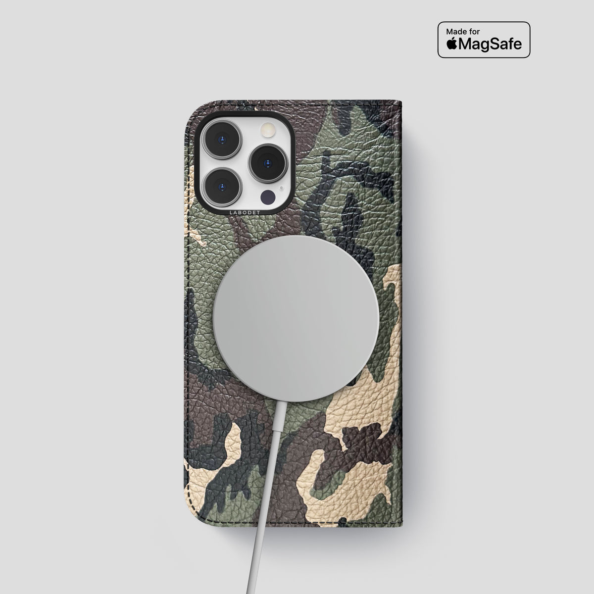 Camouflage iPhone 15 Pro Folio Case Calf with Black Metal -3 | Camouflage-Black