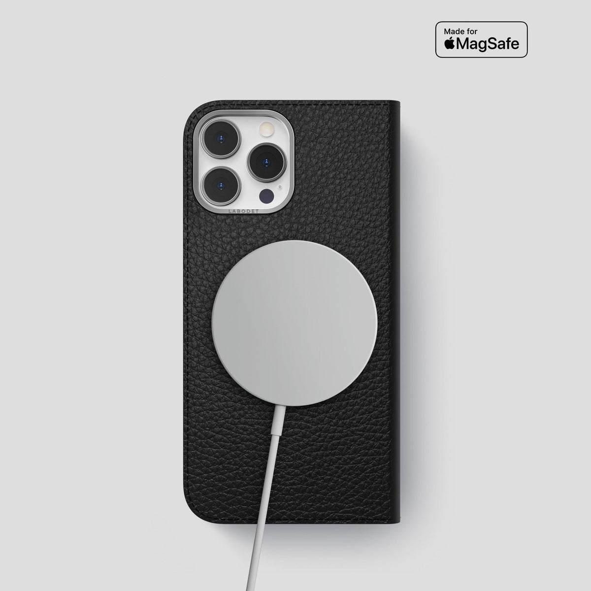 Black iPhone 15 Pro Folio Magsafe Case Calf with Steel Metal -3 | Black-Steel