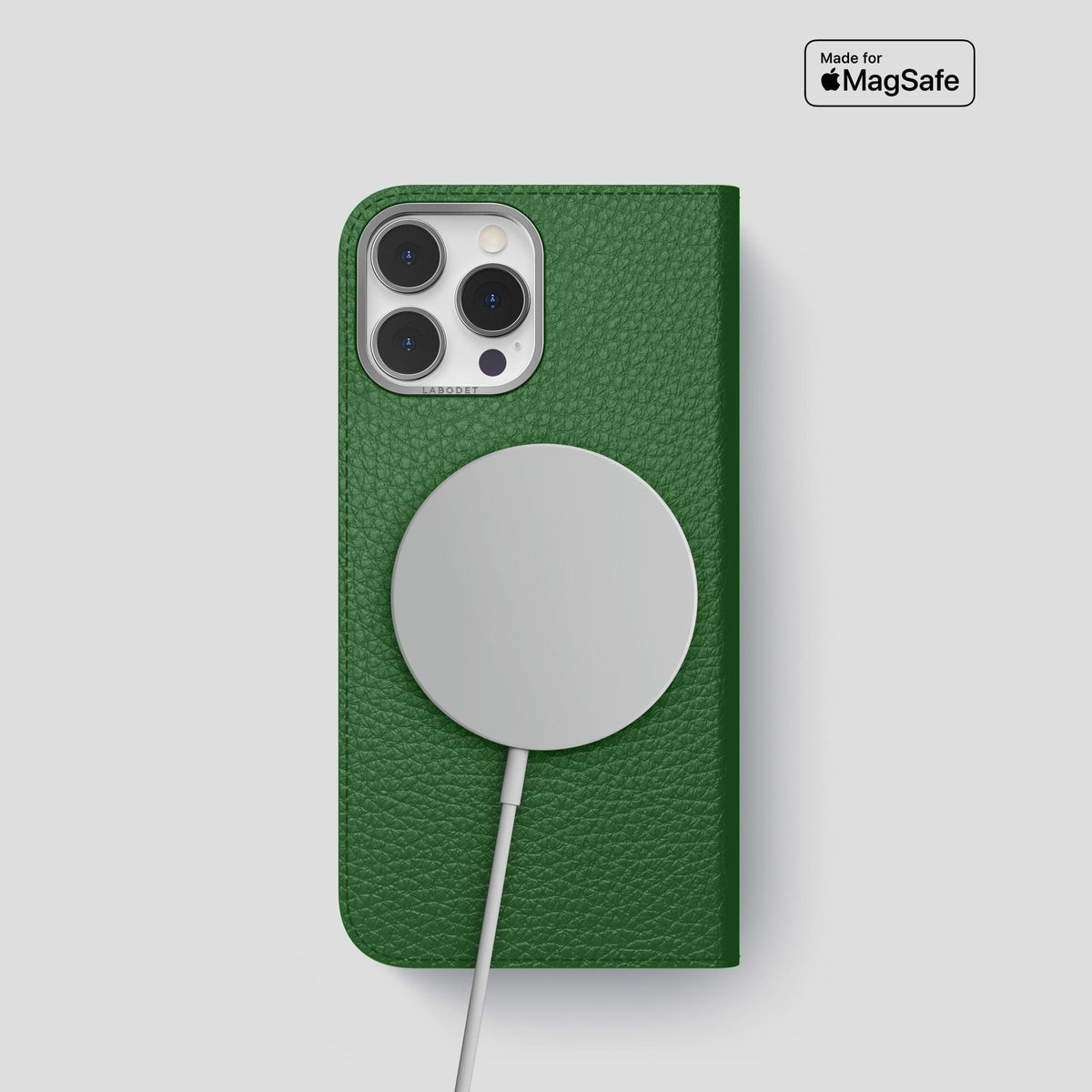 Dark Green iPhone 15 Pro Folio Magsafe Case Calf with Steel Metal -3 | Dark-Green-Steel